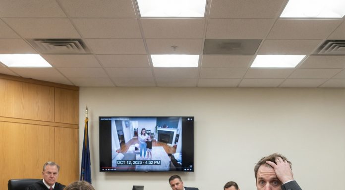 During a Divorce Hearing, My Daughter Asked to Speak to the Judge During a Divorce Hearing, My Daughter Asked to Speak to the Judge - featured image