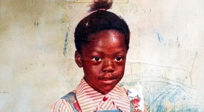 Can You Guess Who This Kindergarten Girl Became? — Photos Can You Guess Who This Kindergarten Girl Became? — Photos - featured image