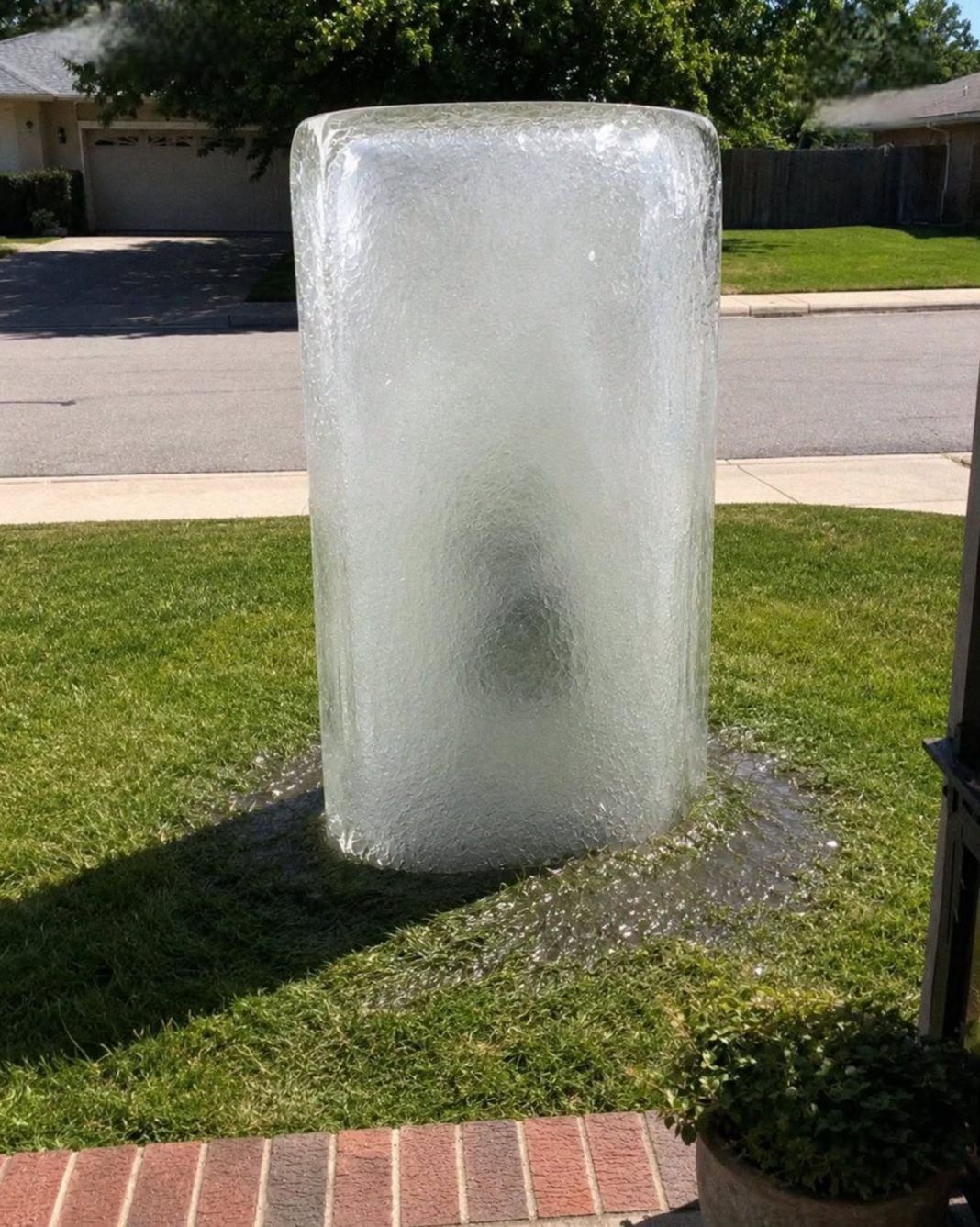 A Mysterious Block of Ice Appeared on My Lawn Overnight—What It Revealed After Melting Changed Everything - featured image