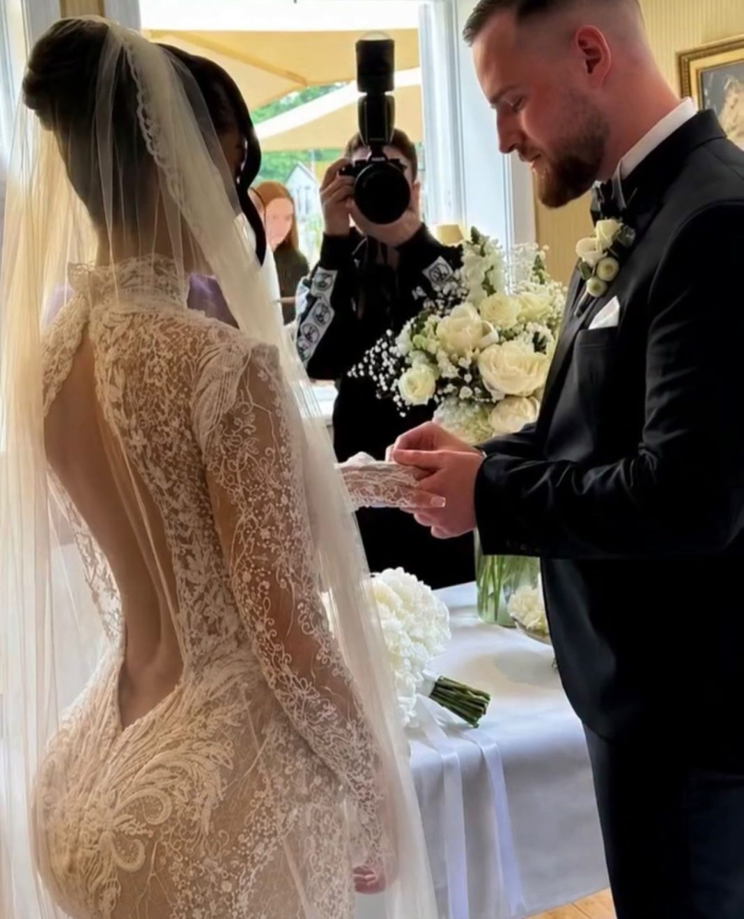 A beautiful wedding until he discovered his - Truepres - featured image